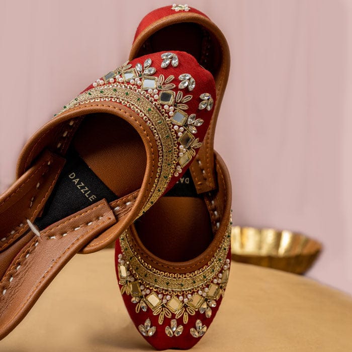 The Empress Red-Khussa-kolhapuri-dazzle-by-sarah