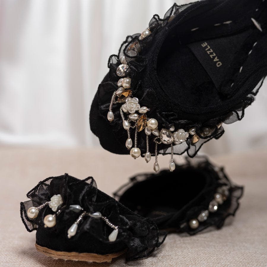 Baroque Black-Khussa-kolhapuri-dazzle-by-sarah