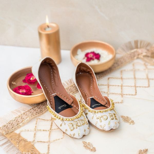 Bride to-be Juttis-Khussa-kolhapuri-dazzle-by-sarah