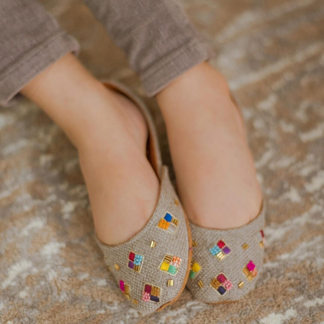 Grey Crush - Kids-Khussa-kolhapuri-dazzle-by-sarah